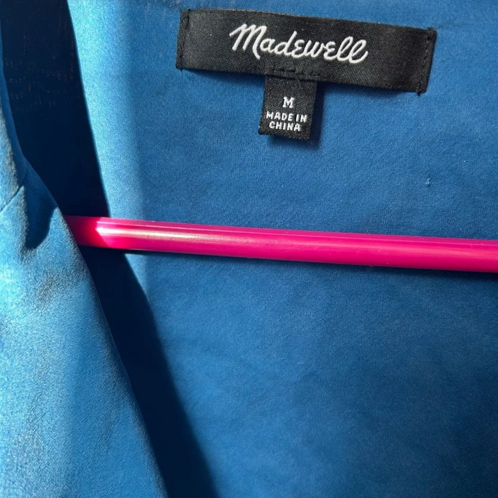 Madewell 100% Silk Blue Lightweight Button-Front Shirt - Picture 2 of 4